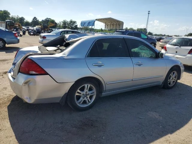 Photo 2 VIN: JHMCM56307C008171 - HONDA ACCORD 