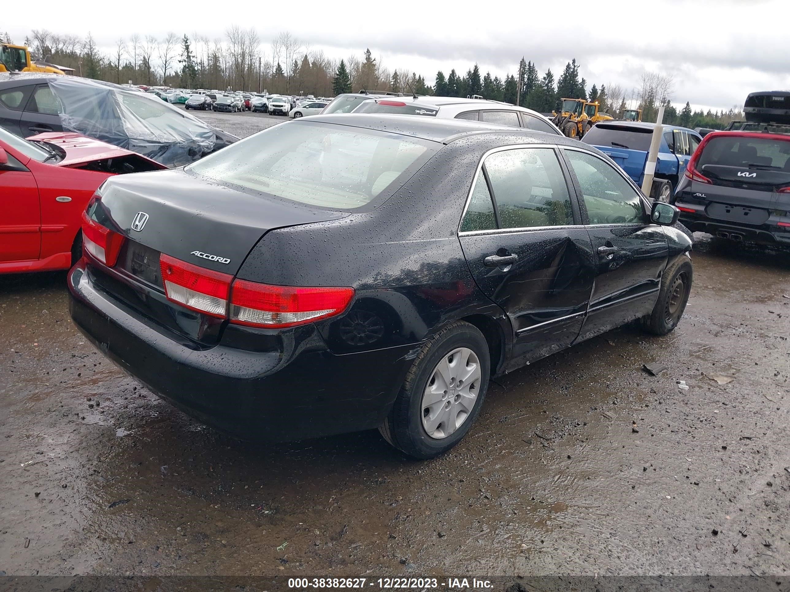 Photo 3 VIN: JHMCM56313C040301 - HONDA ACCORD 