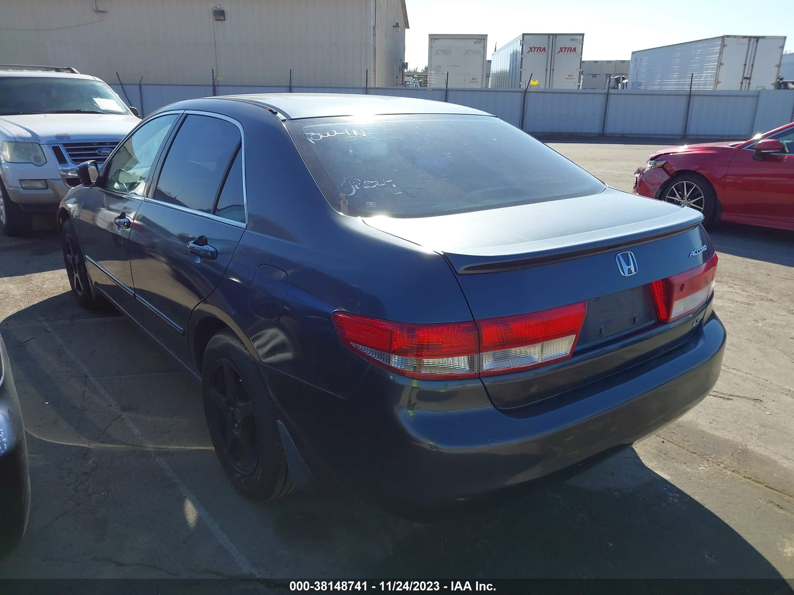 Photo 2 VIN: JHMCM56314C024875 - HONDA ACCORD 