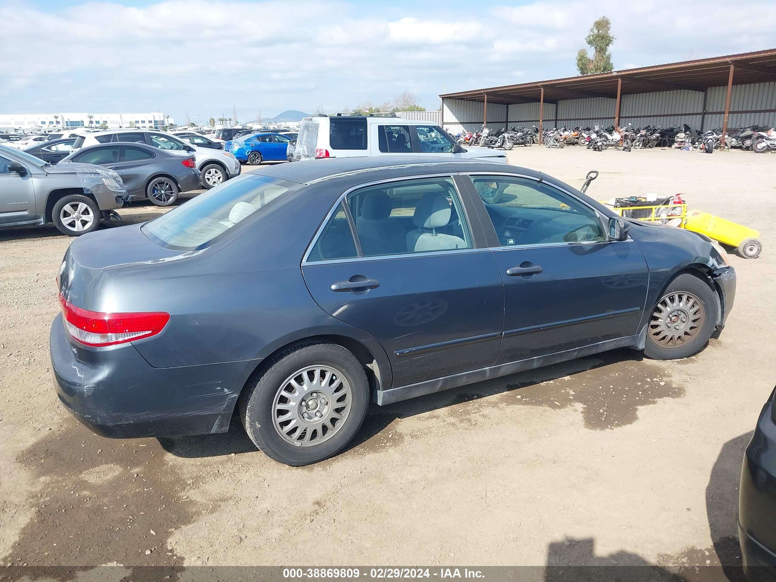 Photo 12 VIN: JHMCM56344C024112 - HONDA ACCORD 