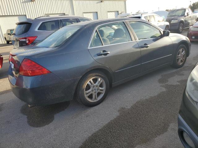 Photo 2 VIN: JHMCM56347C011817 - HONDA ACCORD SE 