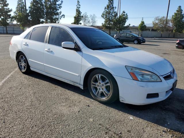 Photo 3 VIN: JHMCM56357C026245 - HONDA ACCORD SE 