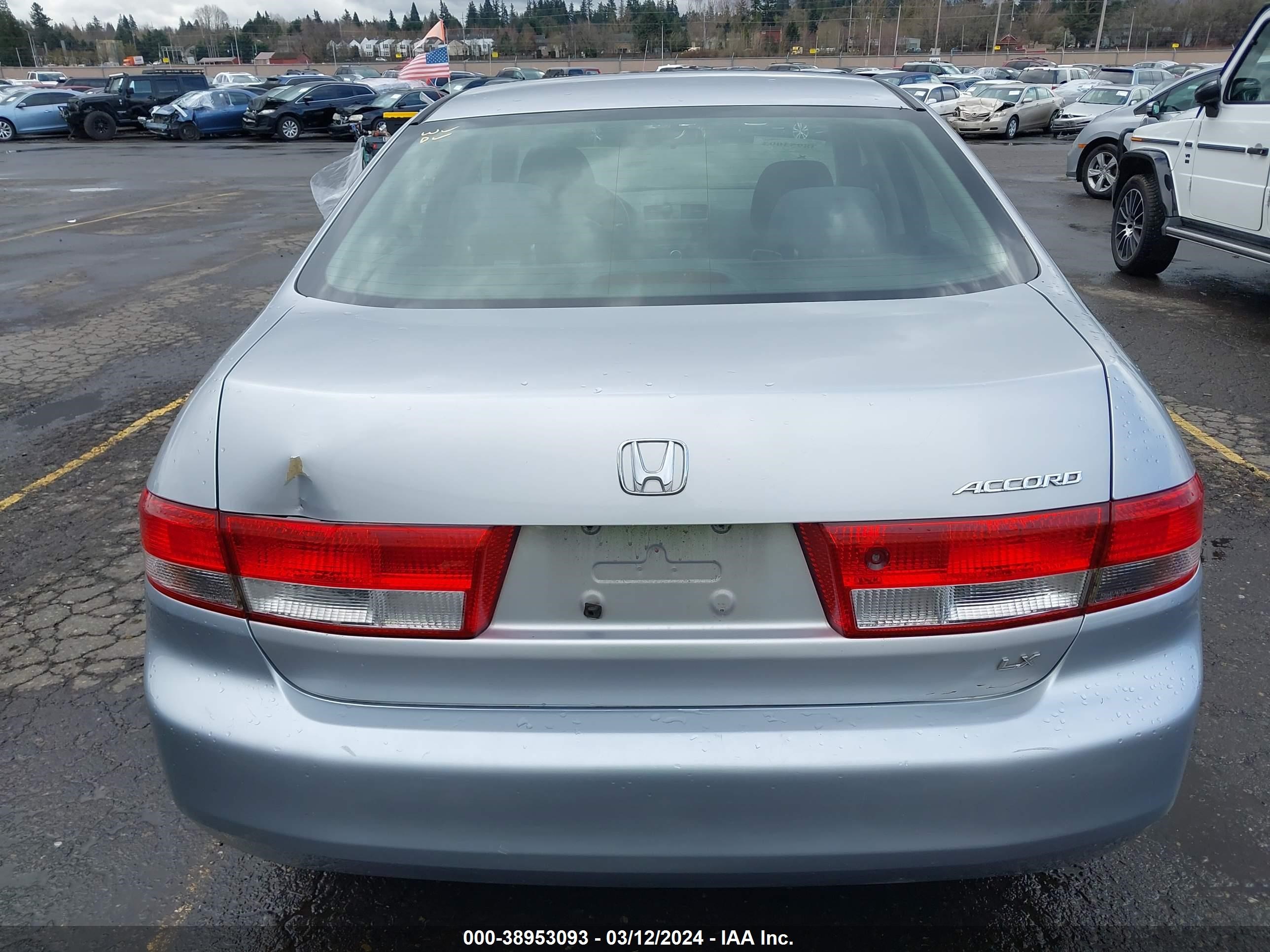 Photo 15 VIN: JHMCM56363C049527 - HONDA ACCORD 