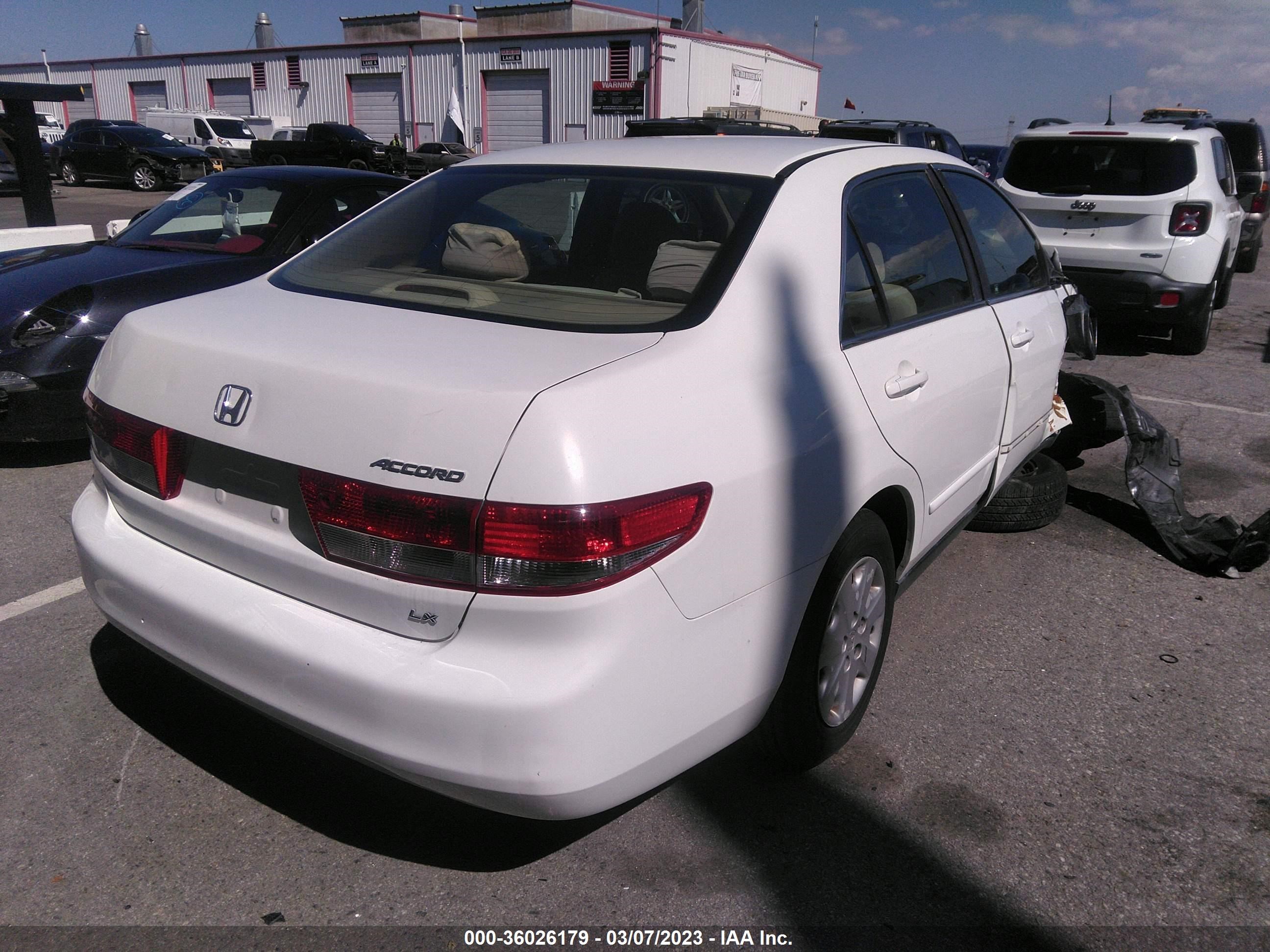 Photo 3 VIN: JHMCM56374C037470 - HONDA ACCORD 