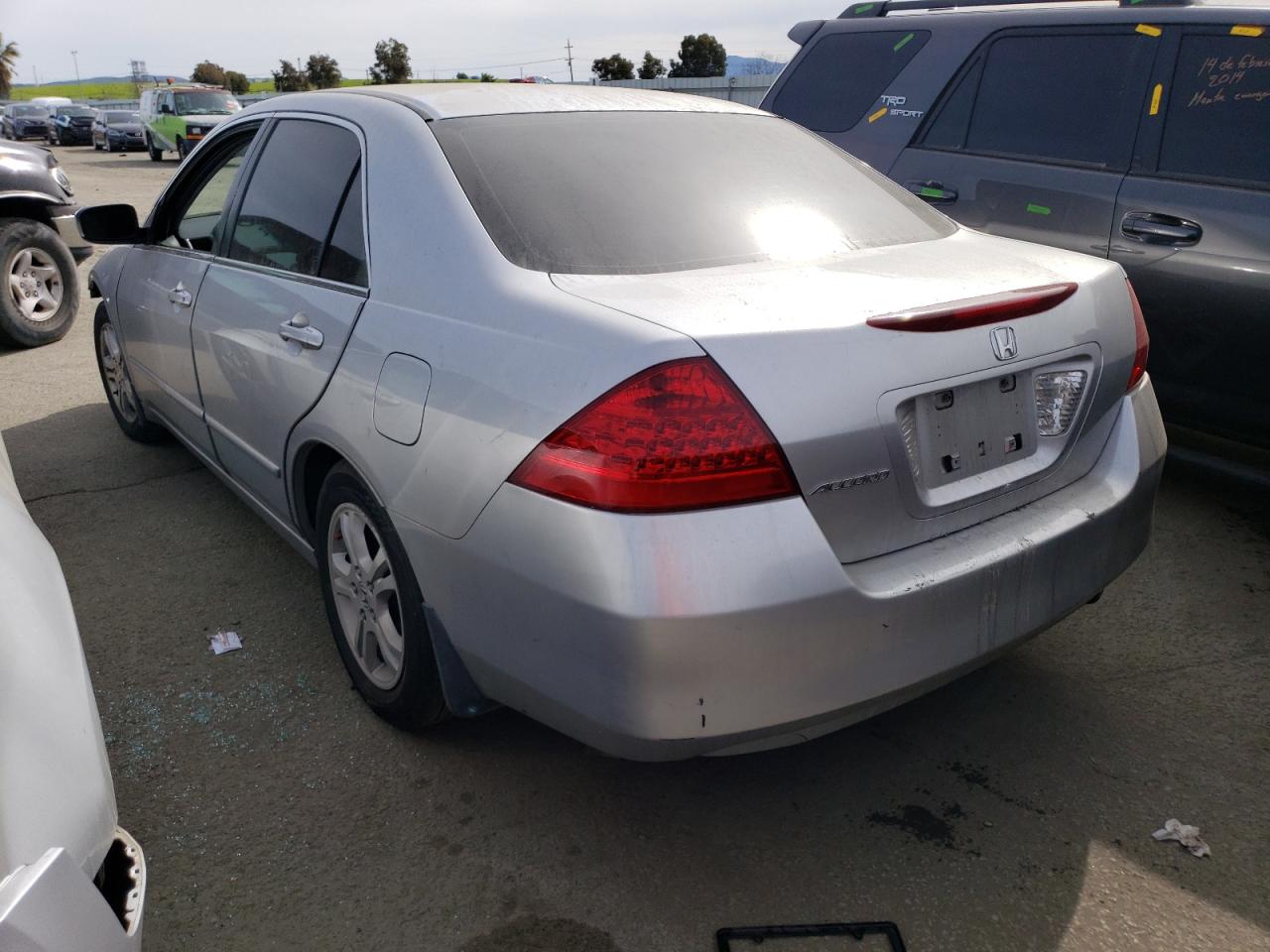 Photo 1 VIN: JHMCM56387C002473 - HONDA ACCORD 