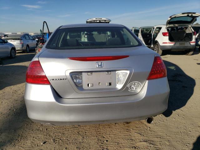 Photo 5 VIN: JHMCM563X7C006945 - HONDA ACCORD SE 