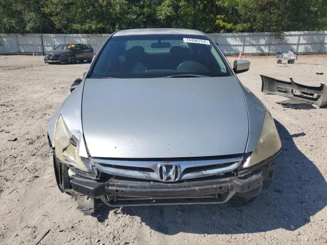 Photo 4 VIN: JHMCM563X7C014267 - HONDA ACCORD SE 