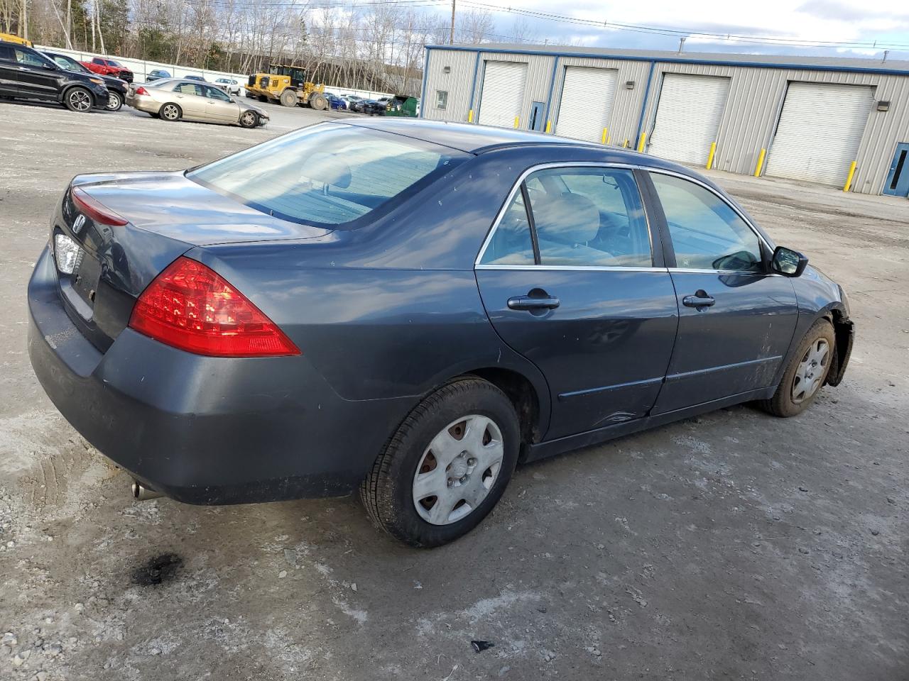 Photo 2 VIN: JHMCM56426C006218 - HONDA ACCORD 