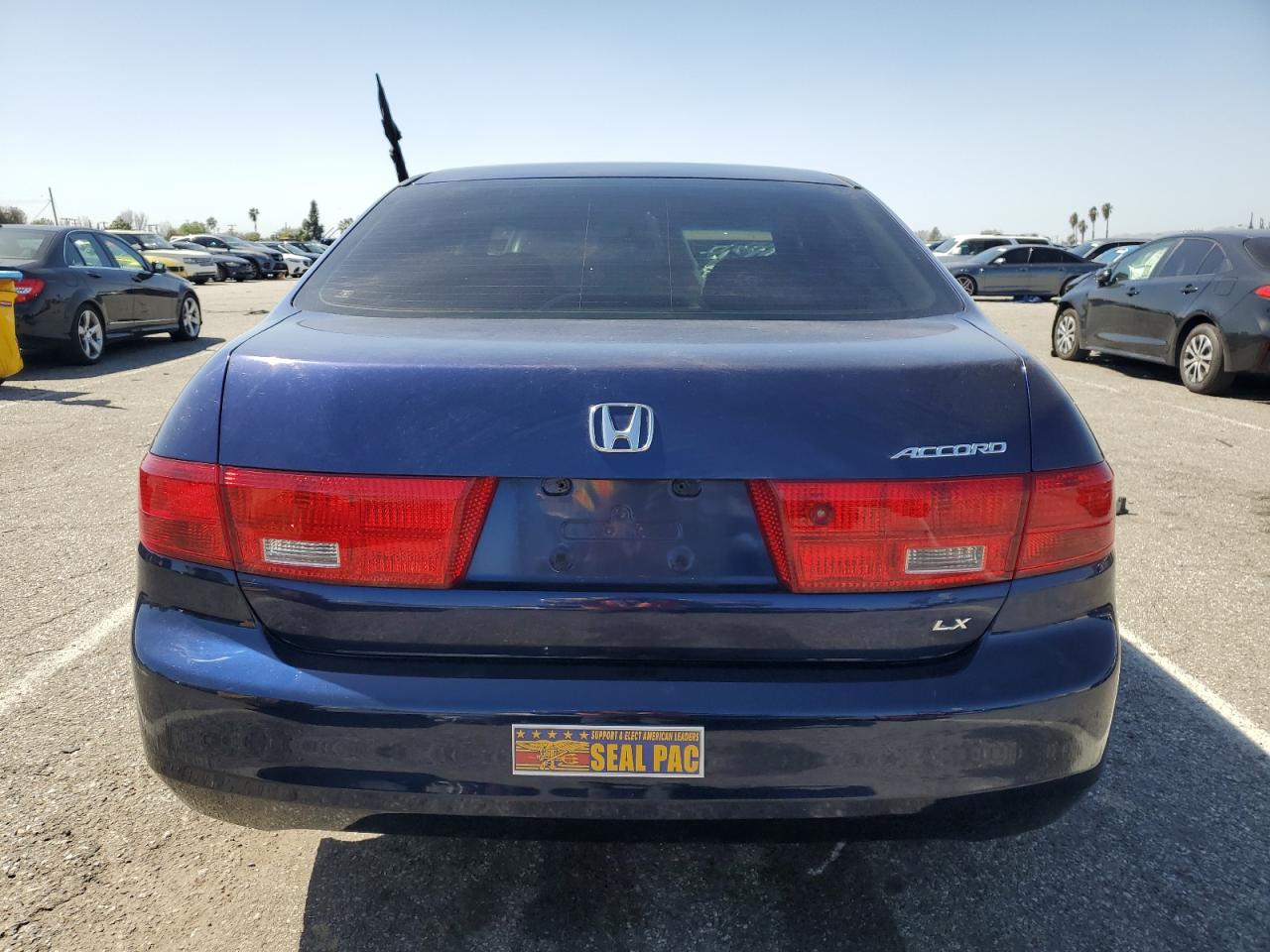 Photo 5 VIN: JHMCM56465C006687 - HONDA ACCORD 