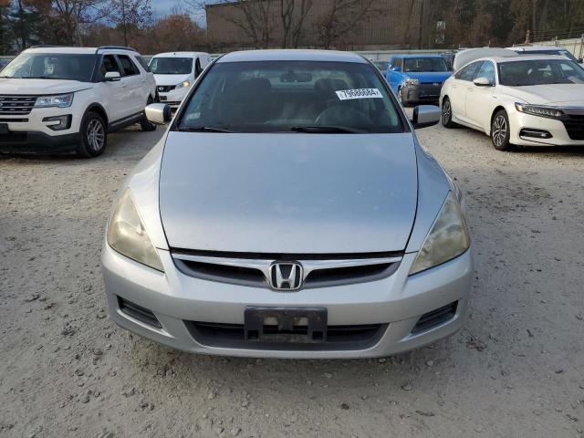 Photo 4 VIN: JHMCM56487C026023 - HONDA ACCORD LX 