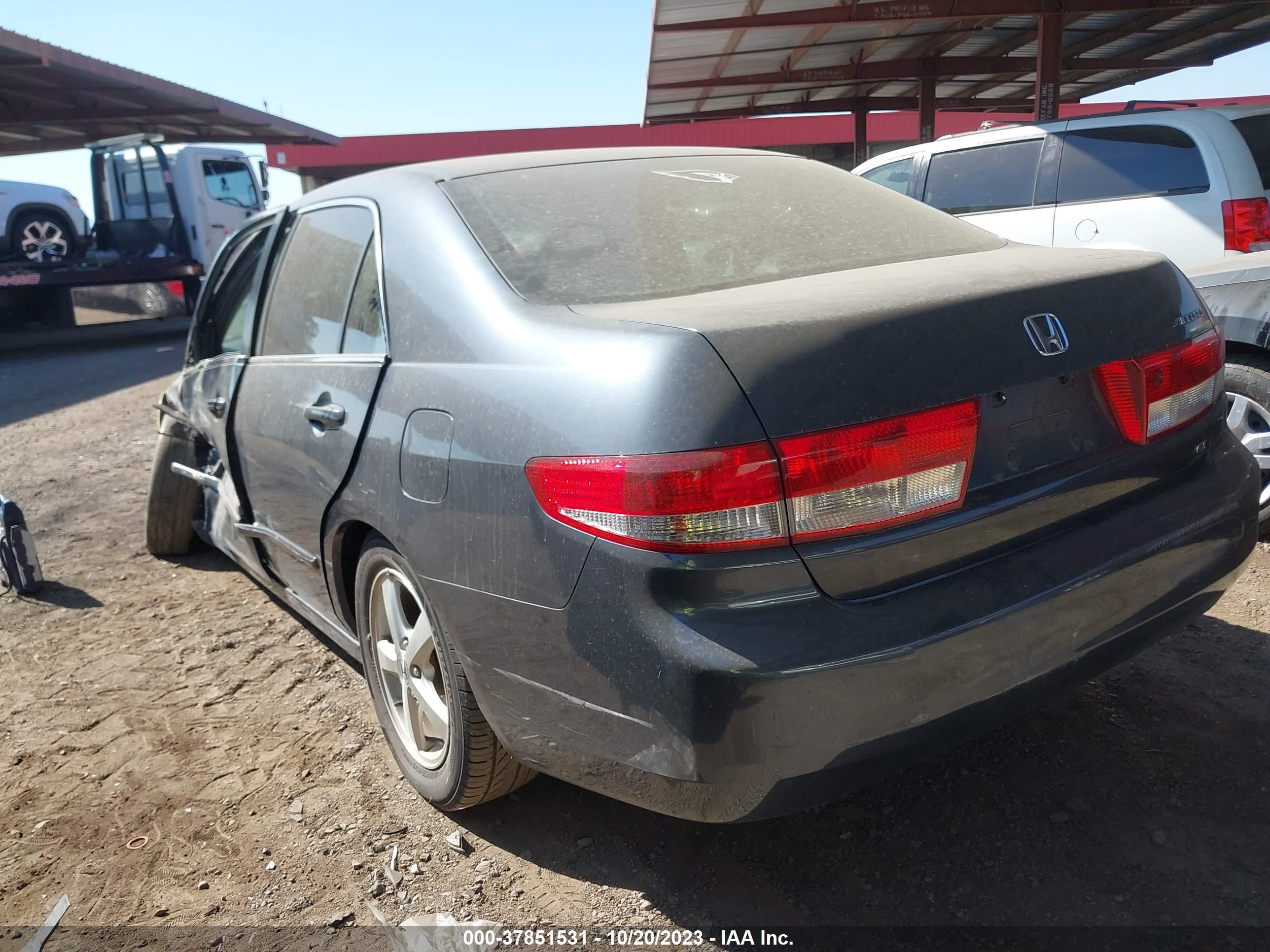 Photo 2 VIN: JHMCM56603C076880 - HONDA ACCORD 