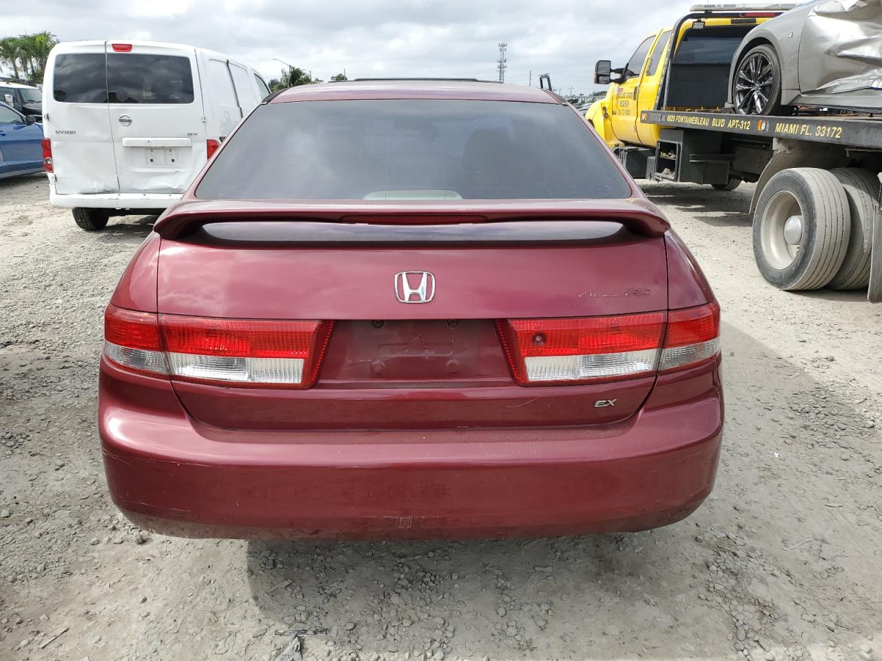 Photo 5 VIN: JHMCM56613C000911 - HONDA ACCORD 