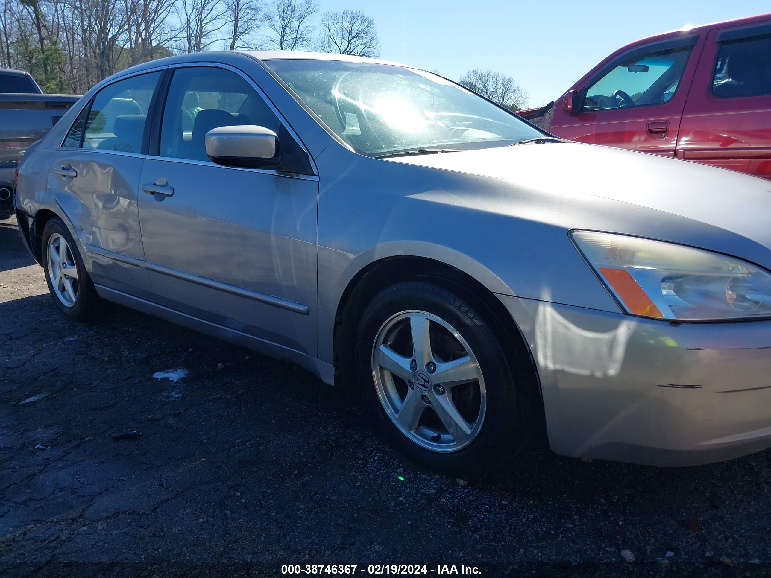 Photo 12 VIN: JHMCM56613C021077 - HONDA ACCORD 