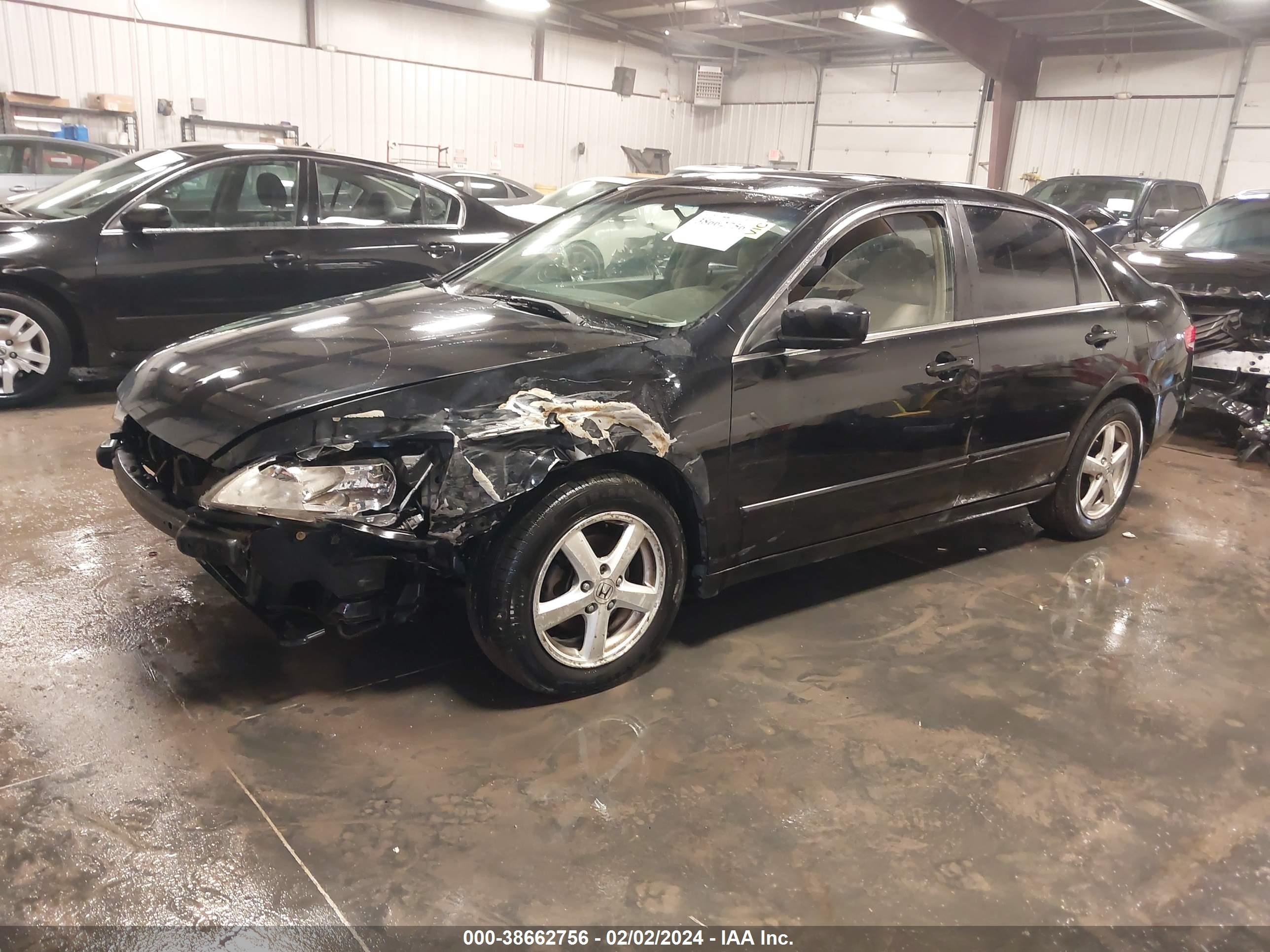 Photo 1 VIN: JHMCM56643C010963 - HONDA ACCORD 