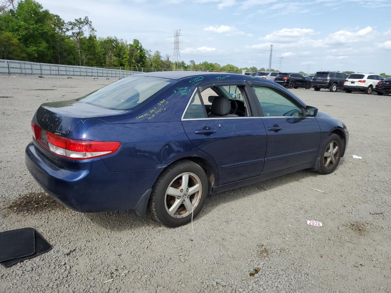 Photo 2 VIN: JHMCM56653C066300 - HONDA ACCORD 