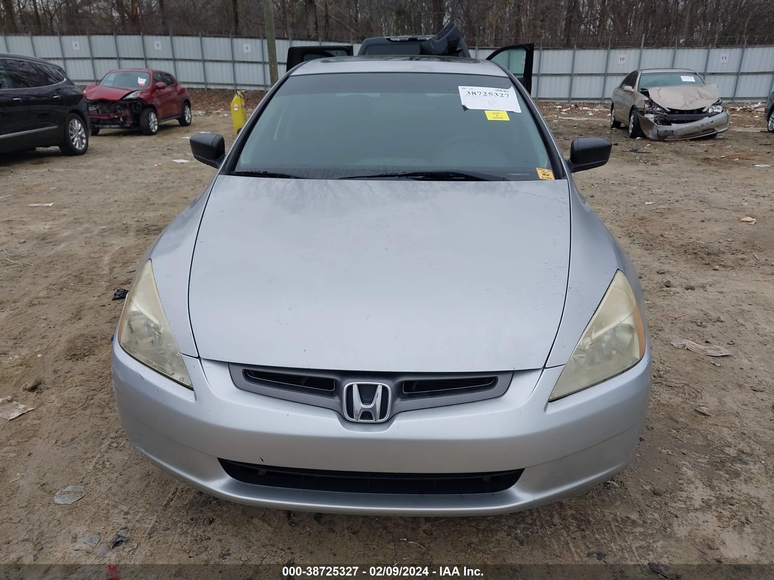 Photo 11 VIN: JHMCM56653C077250 - HONDA ACCORD 