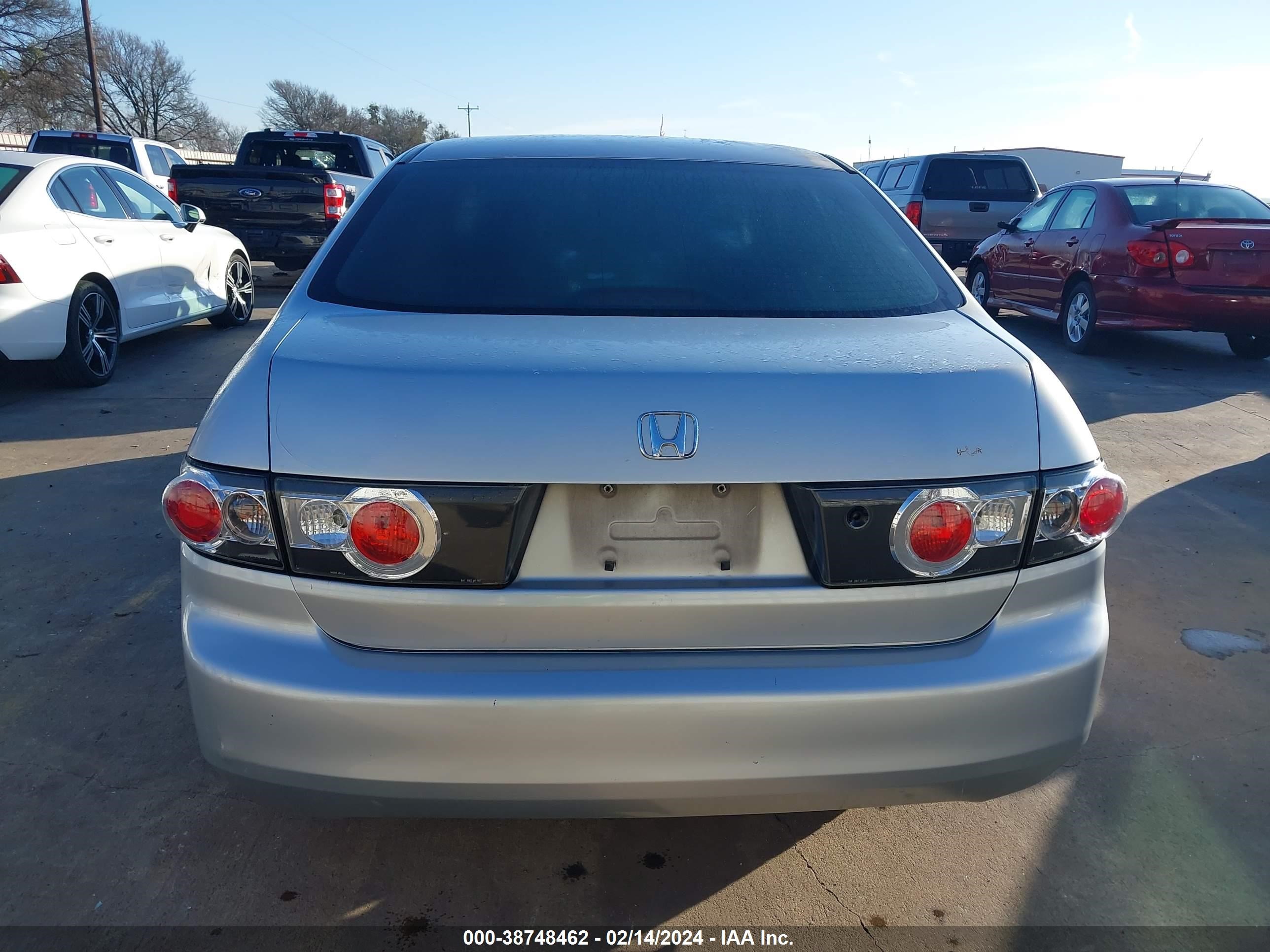 Photo 15 VIN: JHMCM56673C051717 - HONDA ACCORD 