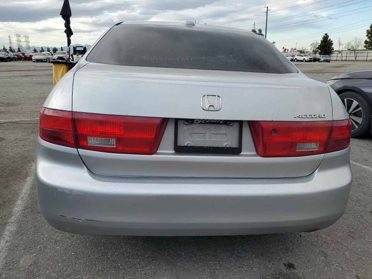 Photo 5 VIN: JHMCM56745C003765 - HONDA ACCORD 