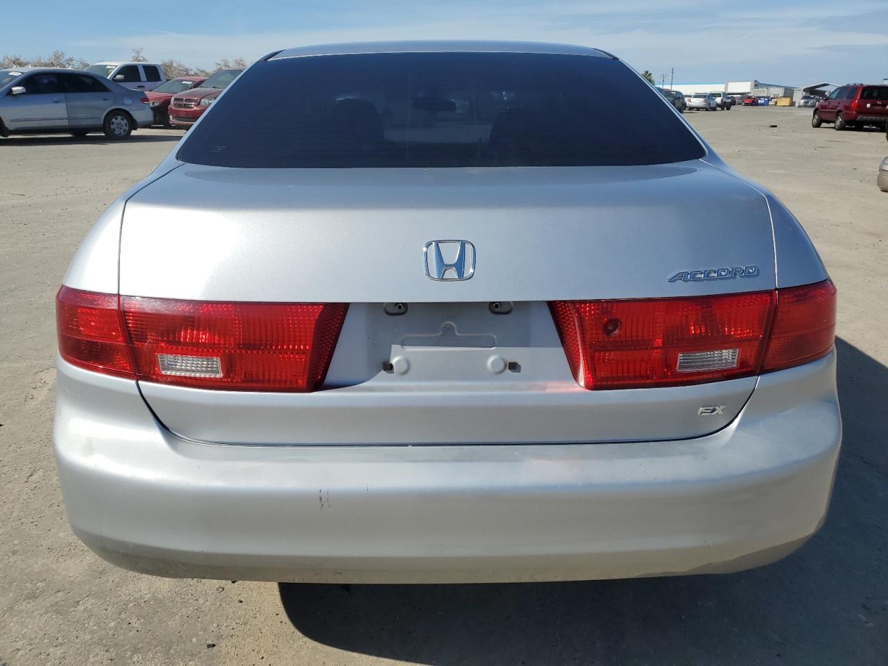 Photo 5 VIN: JHMCM56795C006144 - HONDA ACCORD 