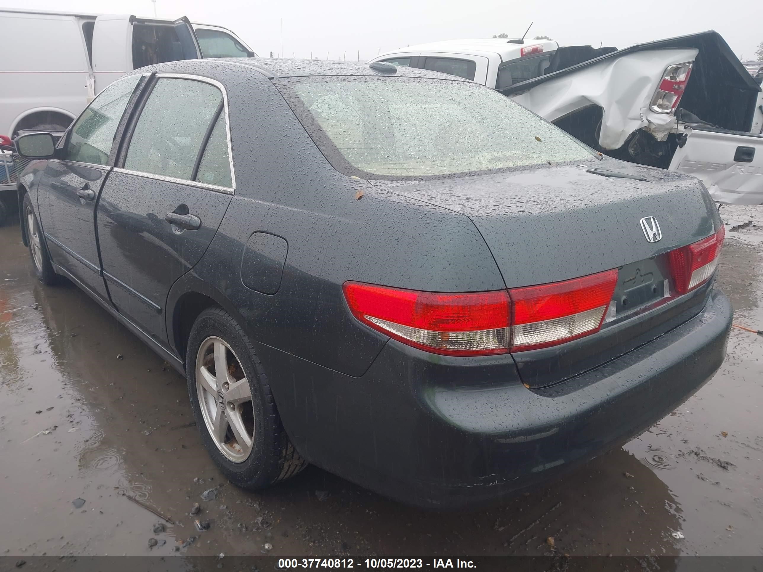 Photo 2 VIN: JHMCM56804C011305 - HONDA ACCORD 