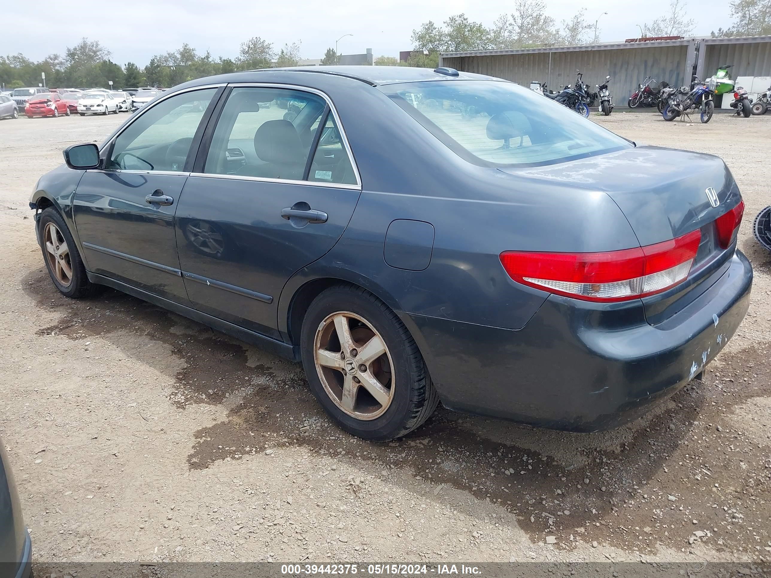 Photo 2 VIN: JHMCM56834C027885 - HONDA ACCORD 