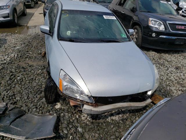 Photo 4 VIN: JHMCN36405C007948 - HONDA ACCORD HYB 