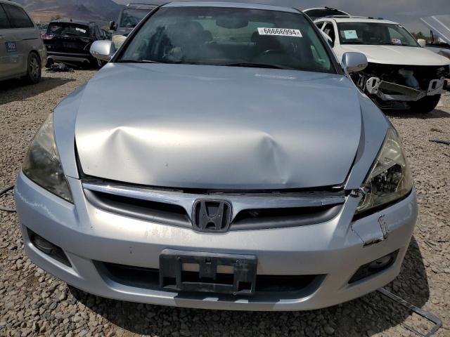 Photo 4 VIN: JHMCN36407C000842 - HONDA ACCORD HYB 