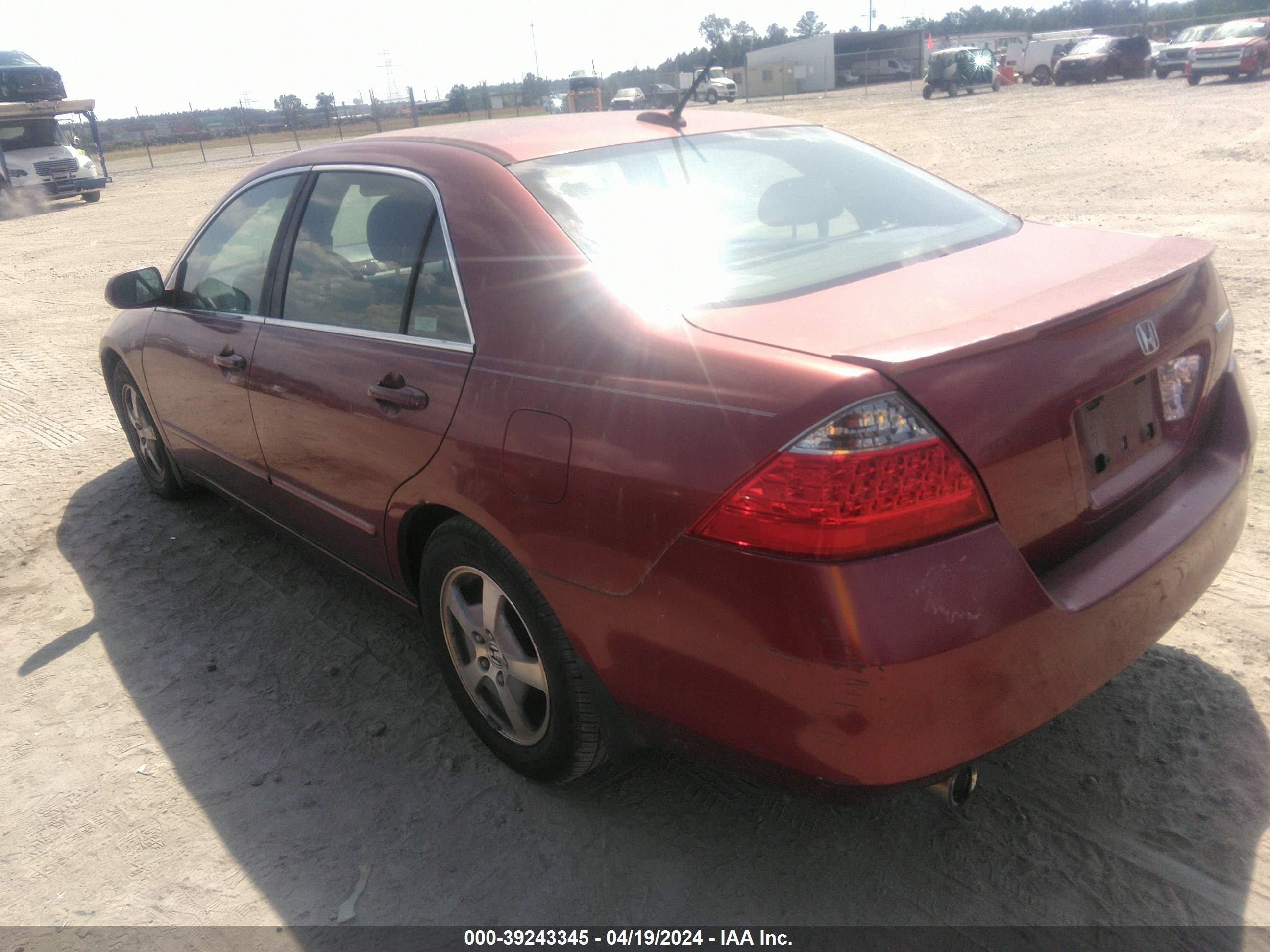 Photo 2 VIN: JHMCN36447C002965 - HONDA ACCORD 