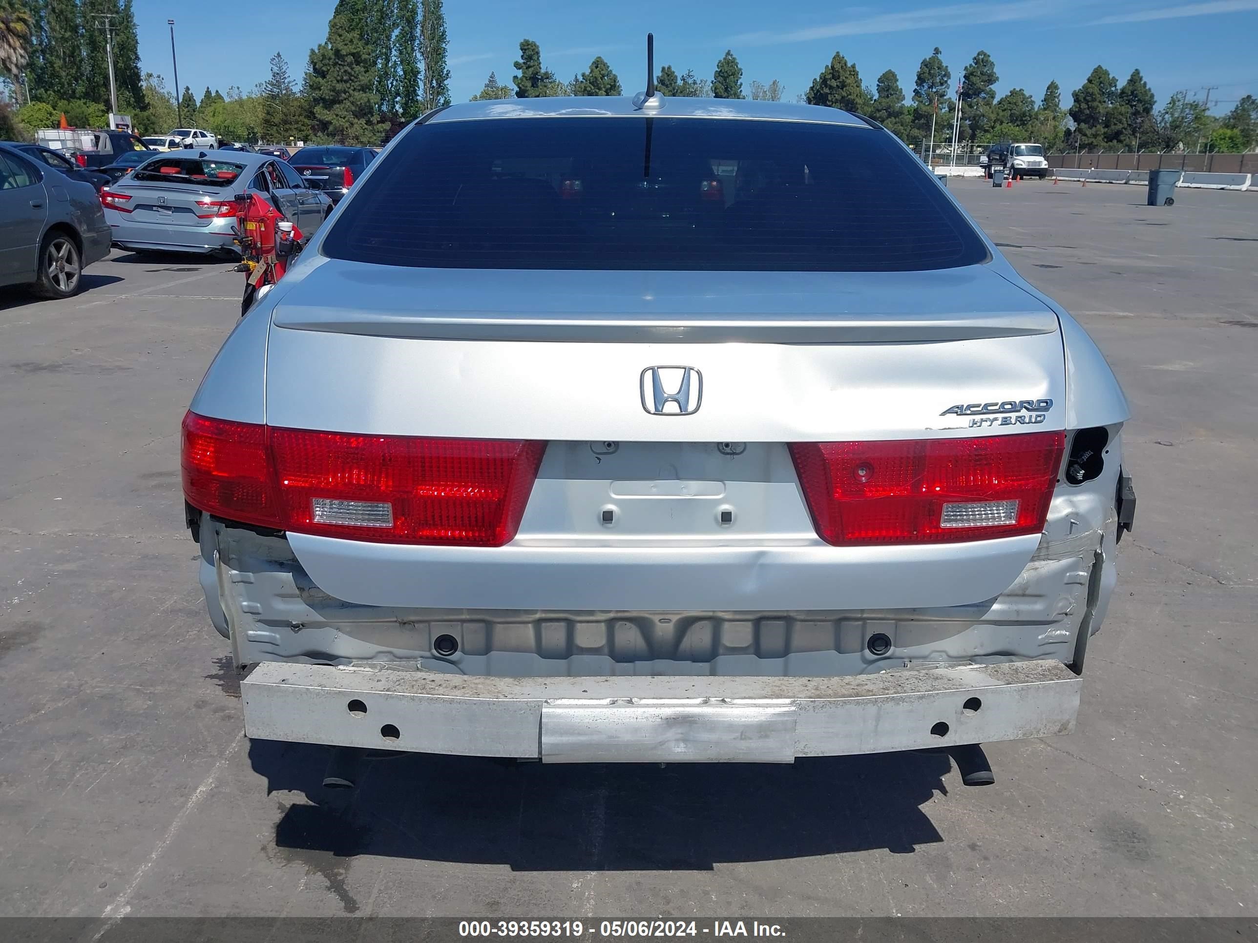 Photo 16 VIN: JHMCN36485C004389 - HONDA ACCORD 