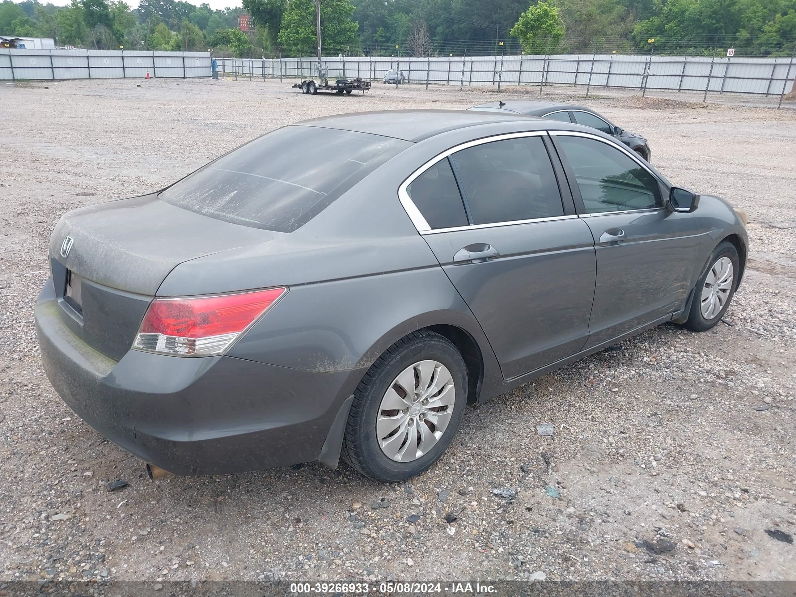 Photo 3 VIN: JHMCP26348C013347 - HONDA ACCORD 