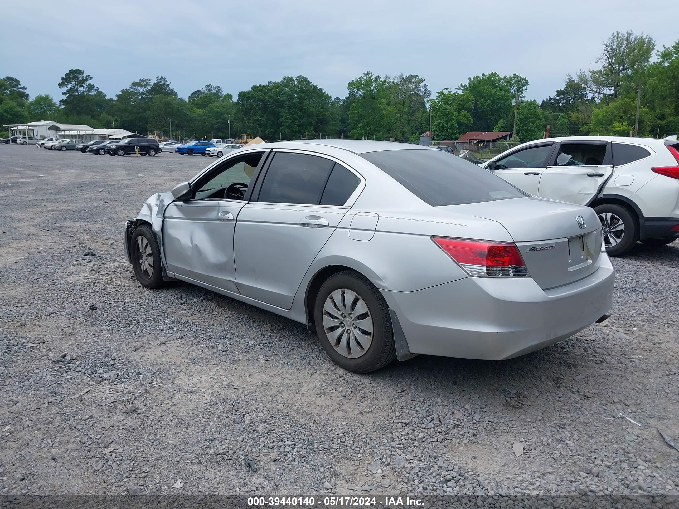 Photo 2 VIN: JHMCP26368C057916 - HONDA ACCORD 