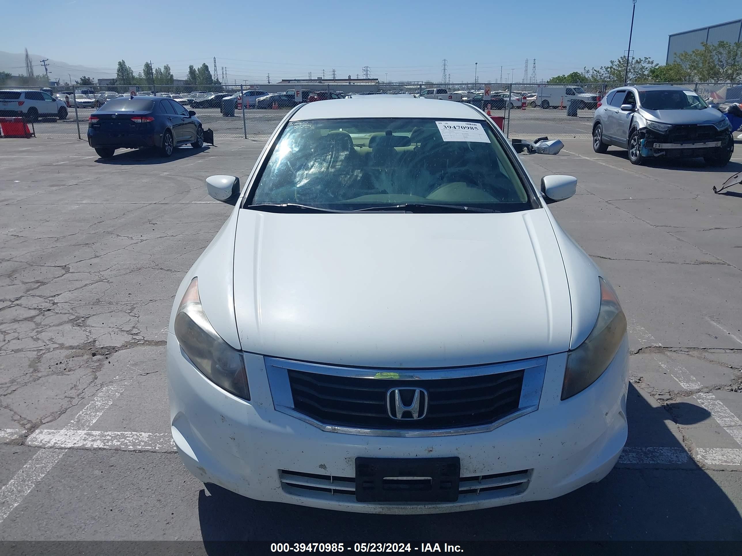 Photo 11 VIN: JHMCP26449C017179 - HONDA ACCORD 