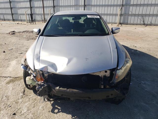 Photo 4 VIN: JHMCP26459C009544 - HONDA ACCORD LXP 