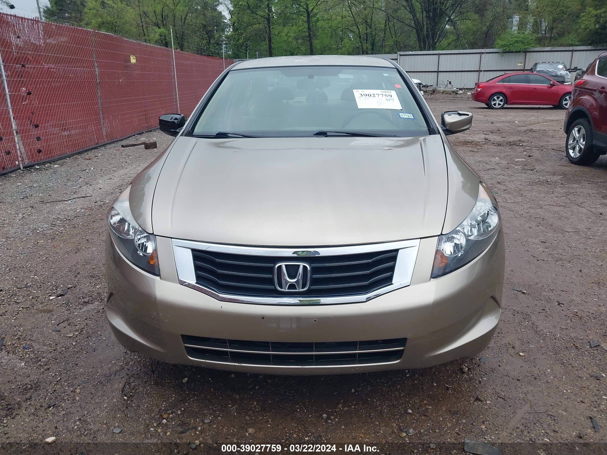 Photo 11 VIN: JHMCP26468C039103 - HONDA ACCORD 