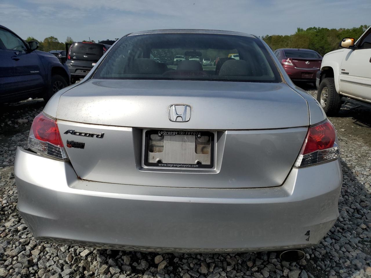 Photo 5 VIN: JHMCP26488C076945 - HONDA ACCORD 