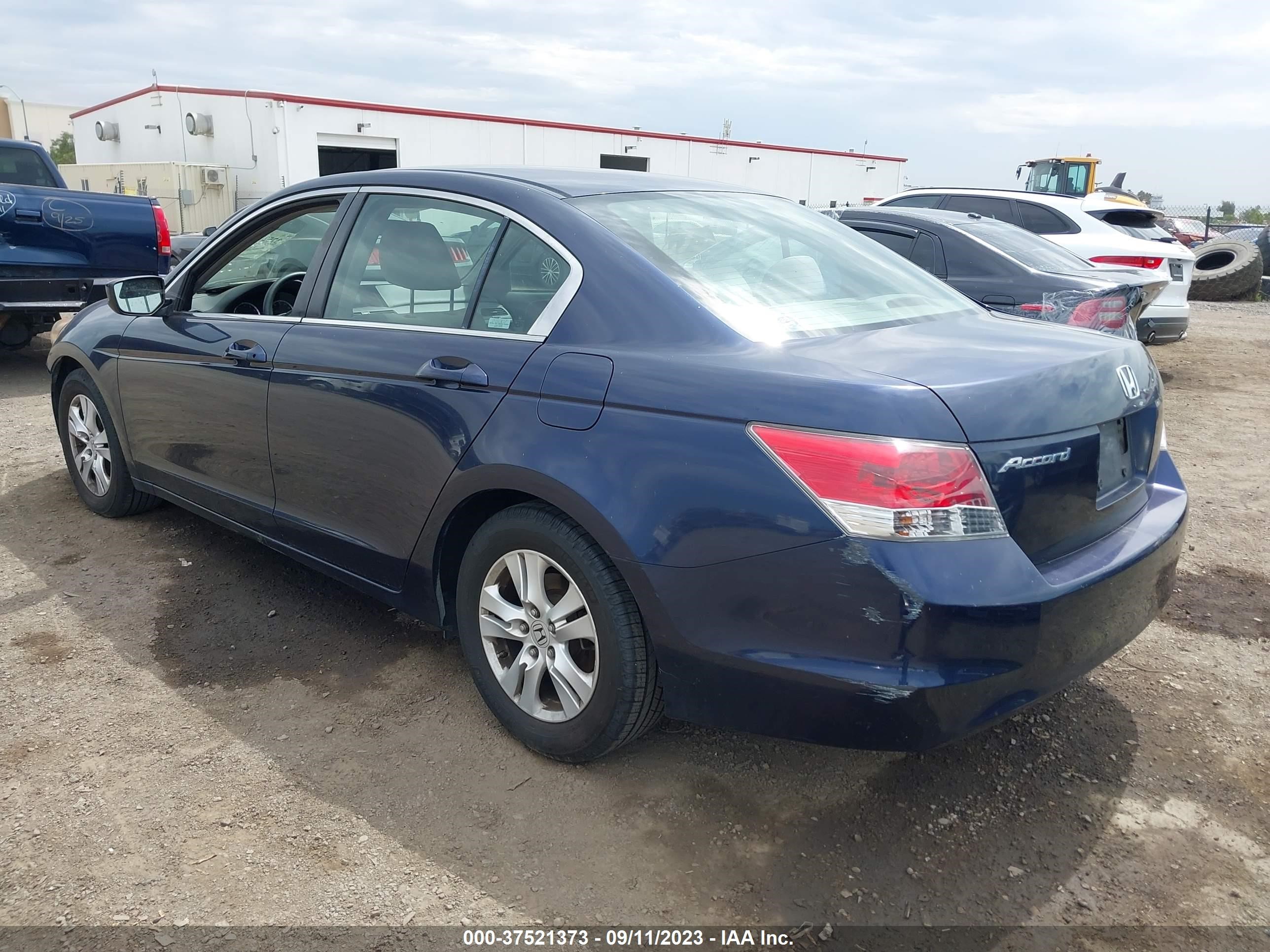 Photo 2 VIN: JHMCP26498C040293 - HONDA ACCORD 