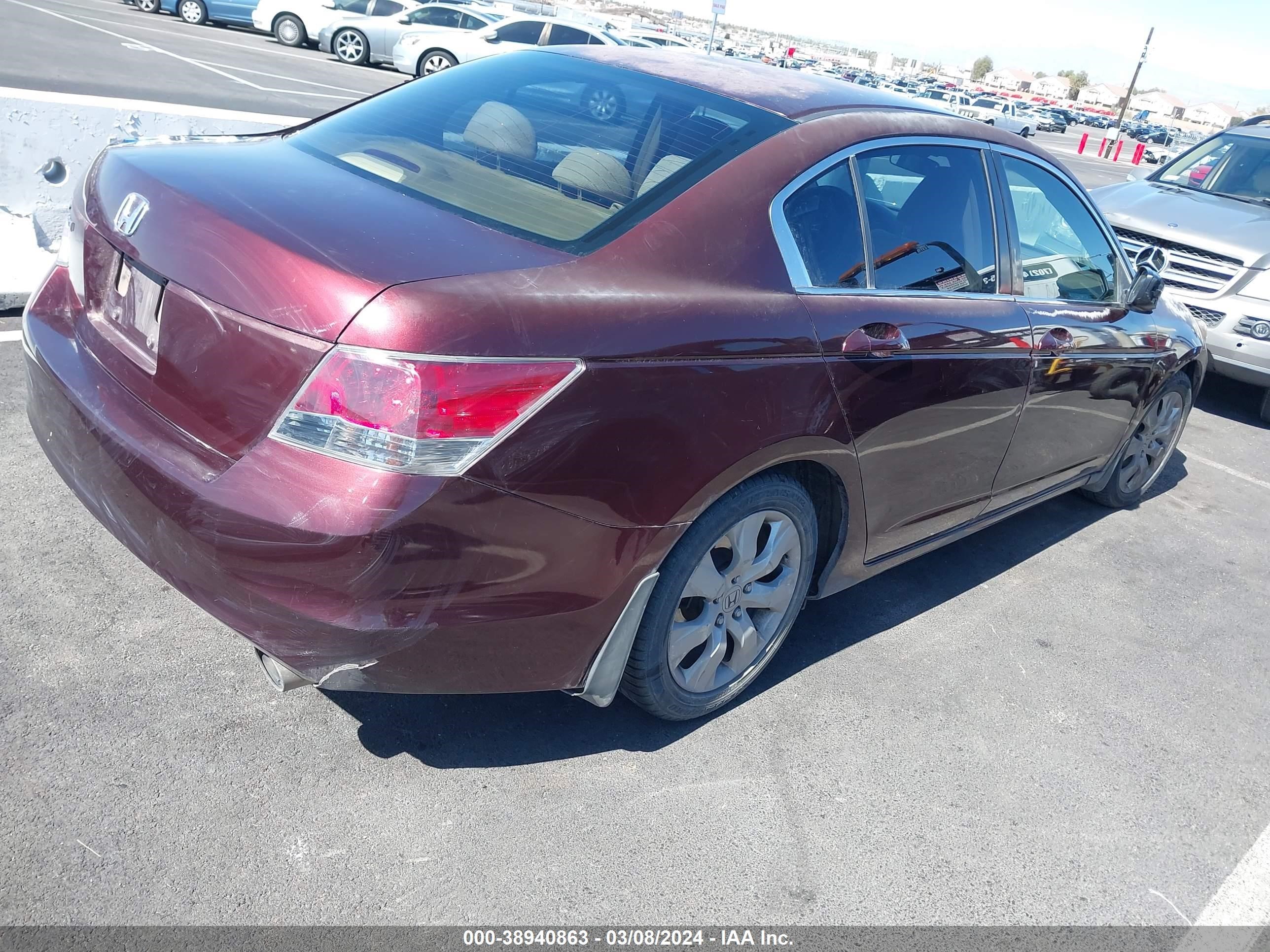 Photo 3 VIN: JHMCP26728C009249 - HONDA ACCORD 