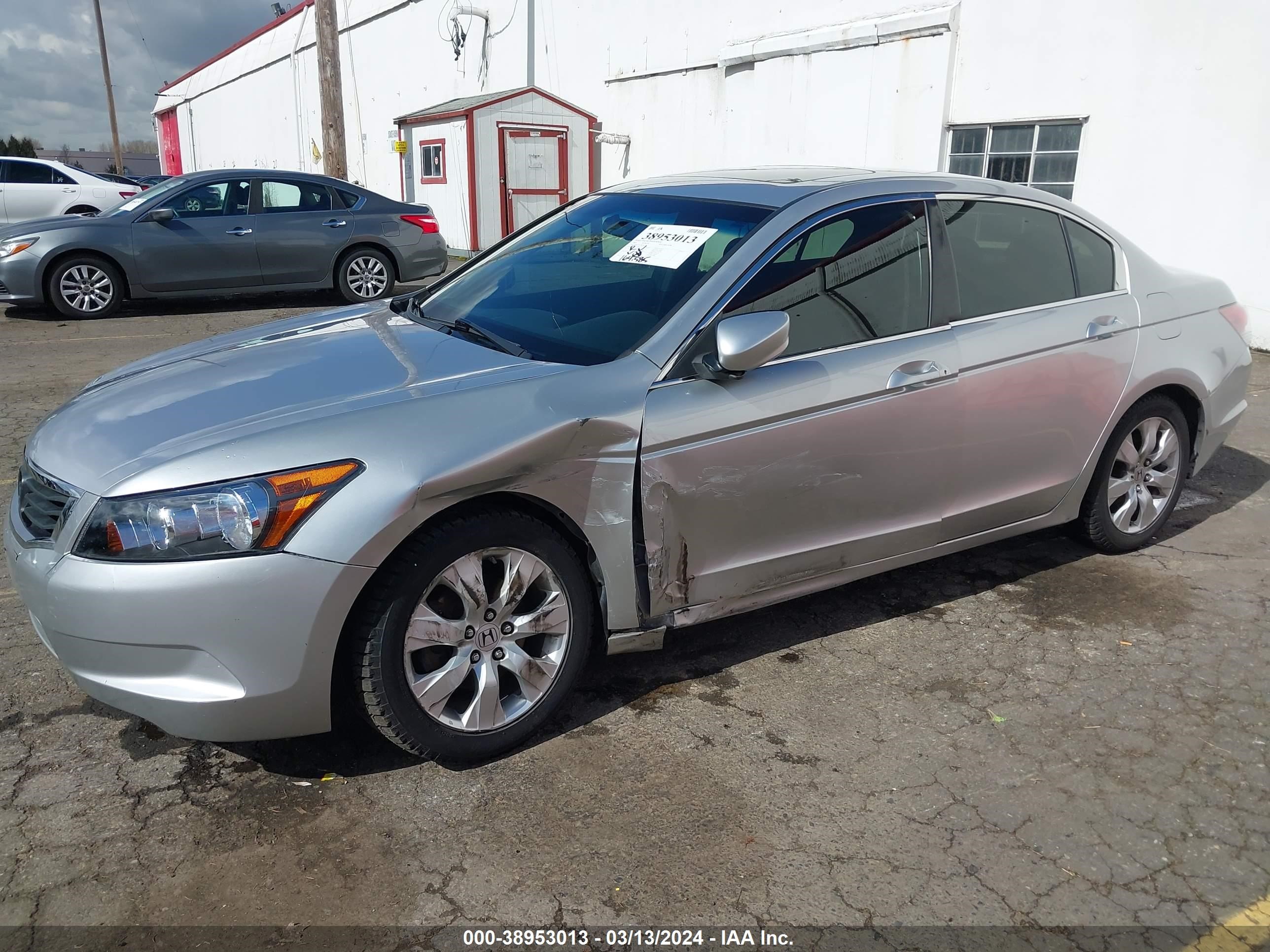 Photo 5 VIN: JHMCP26768C041525 - HONDA ACCORD 