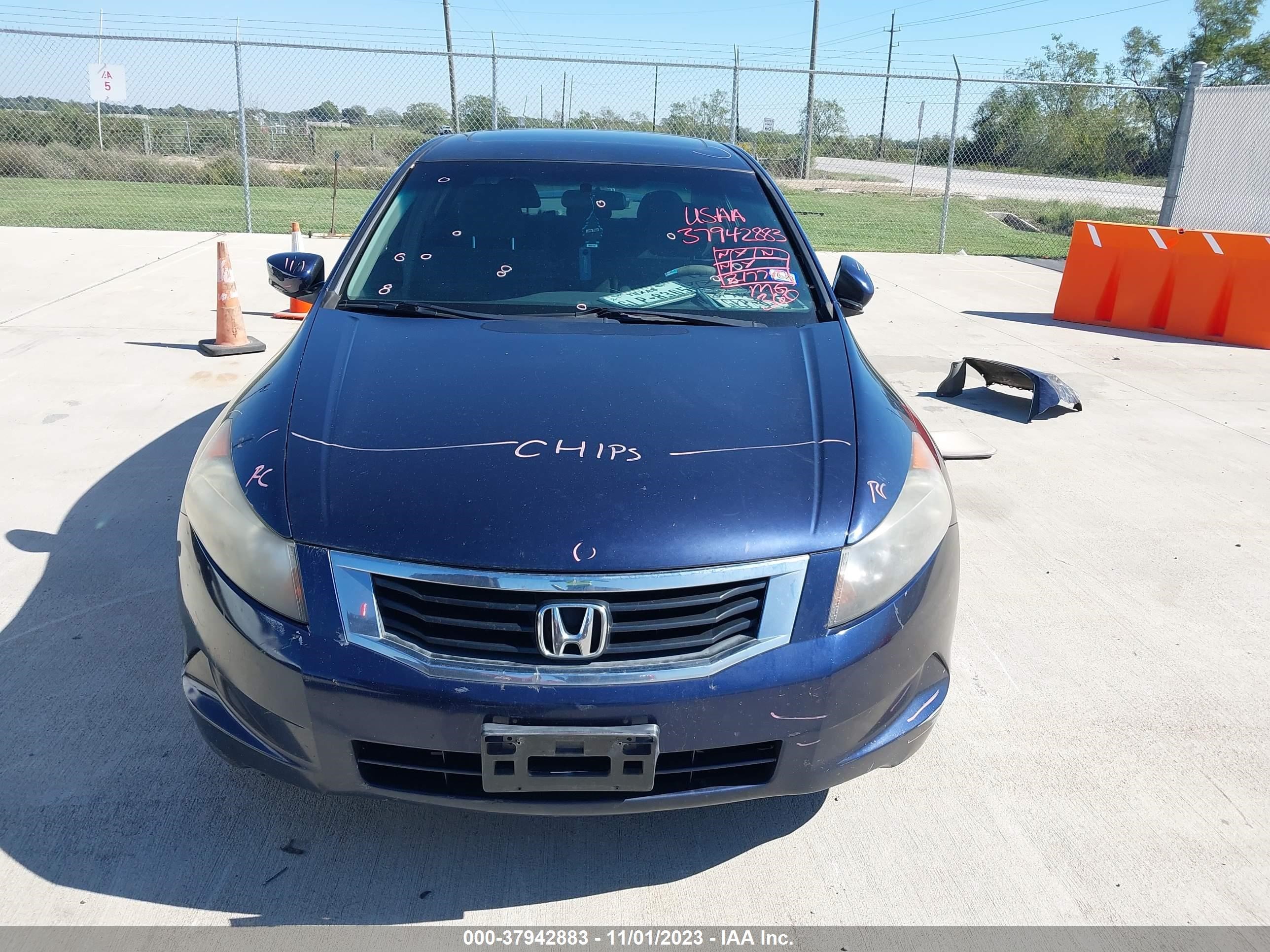 Photo 11 VIN: JHMCP26778C012311 - HONDA ACCORD 