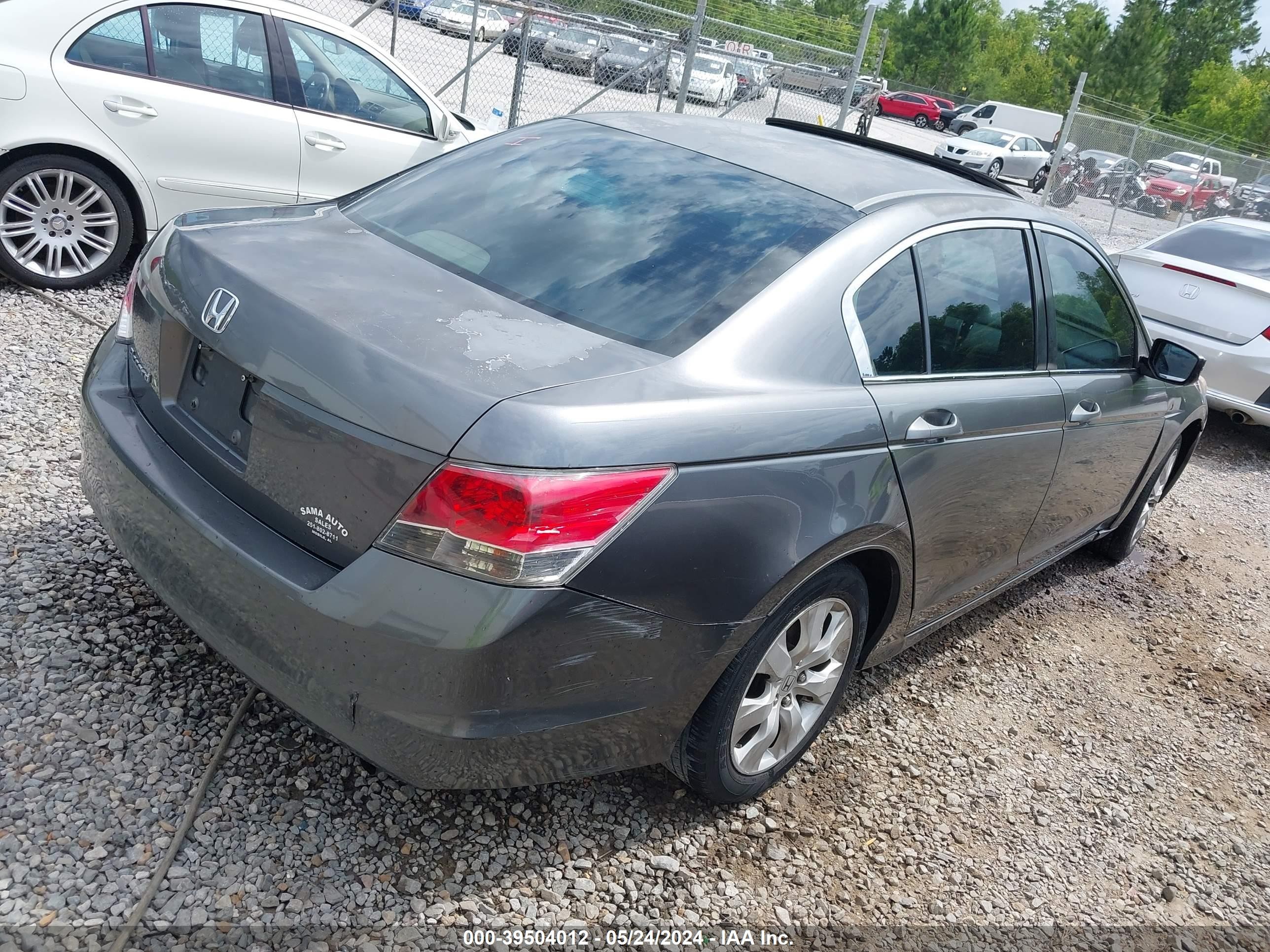 Photo 3 VIN: JHMCP26799C004051 - HONDA ACCORD 