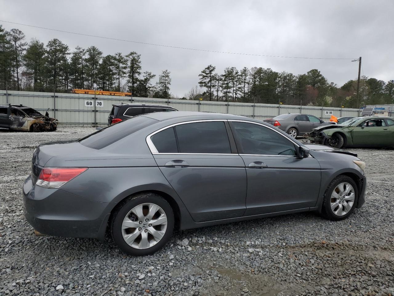 Photo 2 VIN: JHMCP267X8C029457 - HONDA ACCORD 