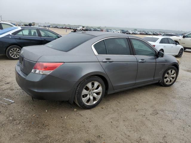 Photo 2 VIN: JHMCP26808C048852 - HONDA ACCORD 