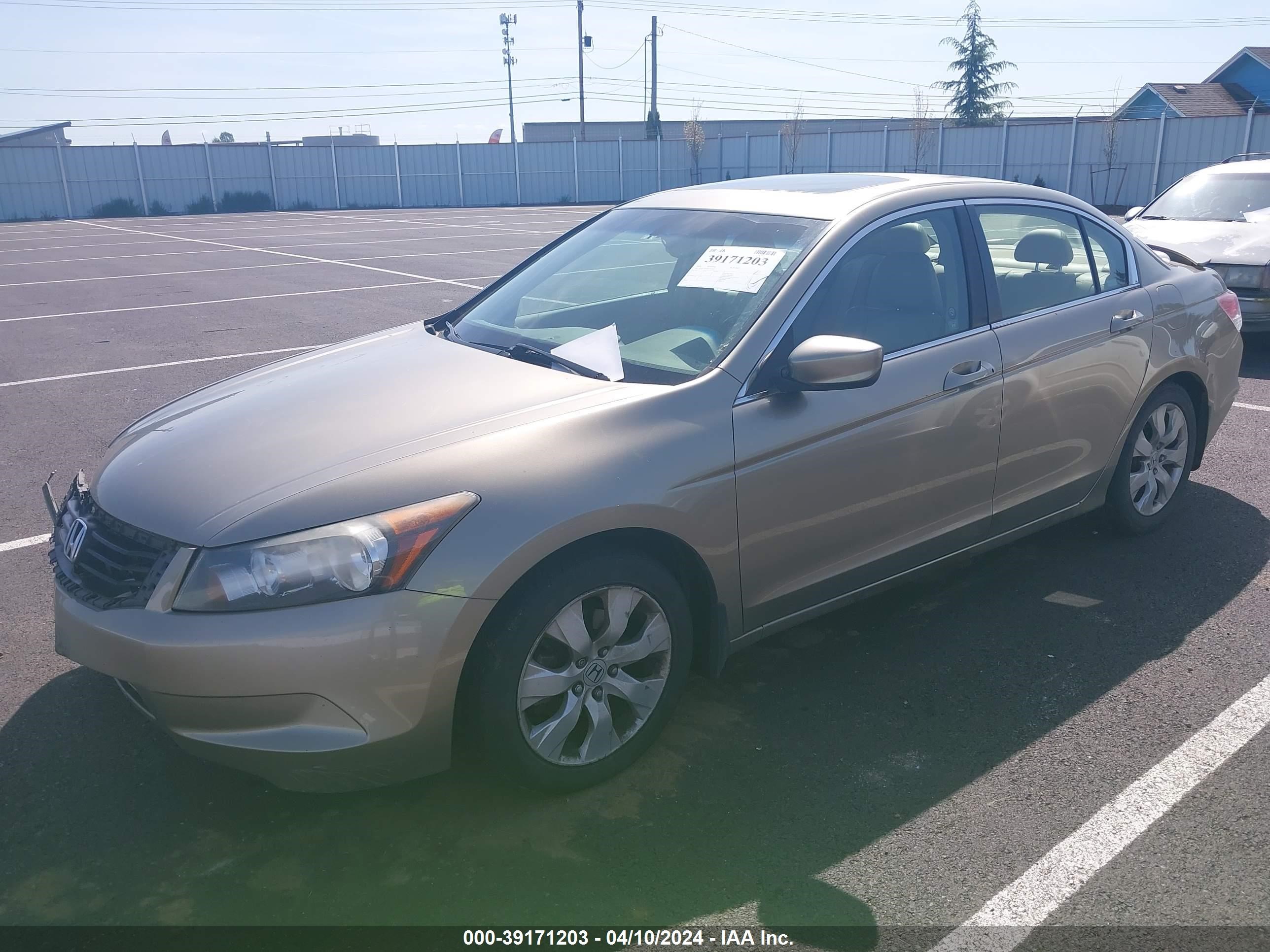 Photo 1 VIN: JHMCP26858C054968 - HONDA ACCORD 