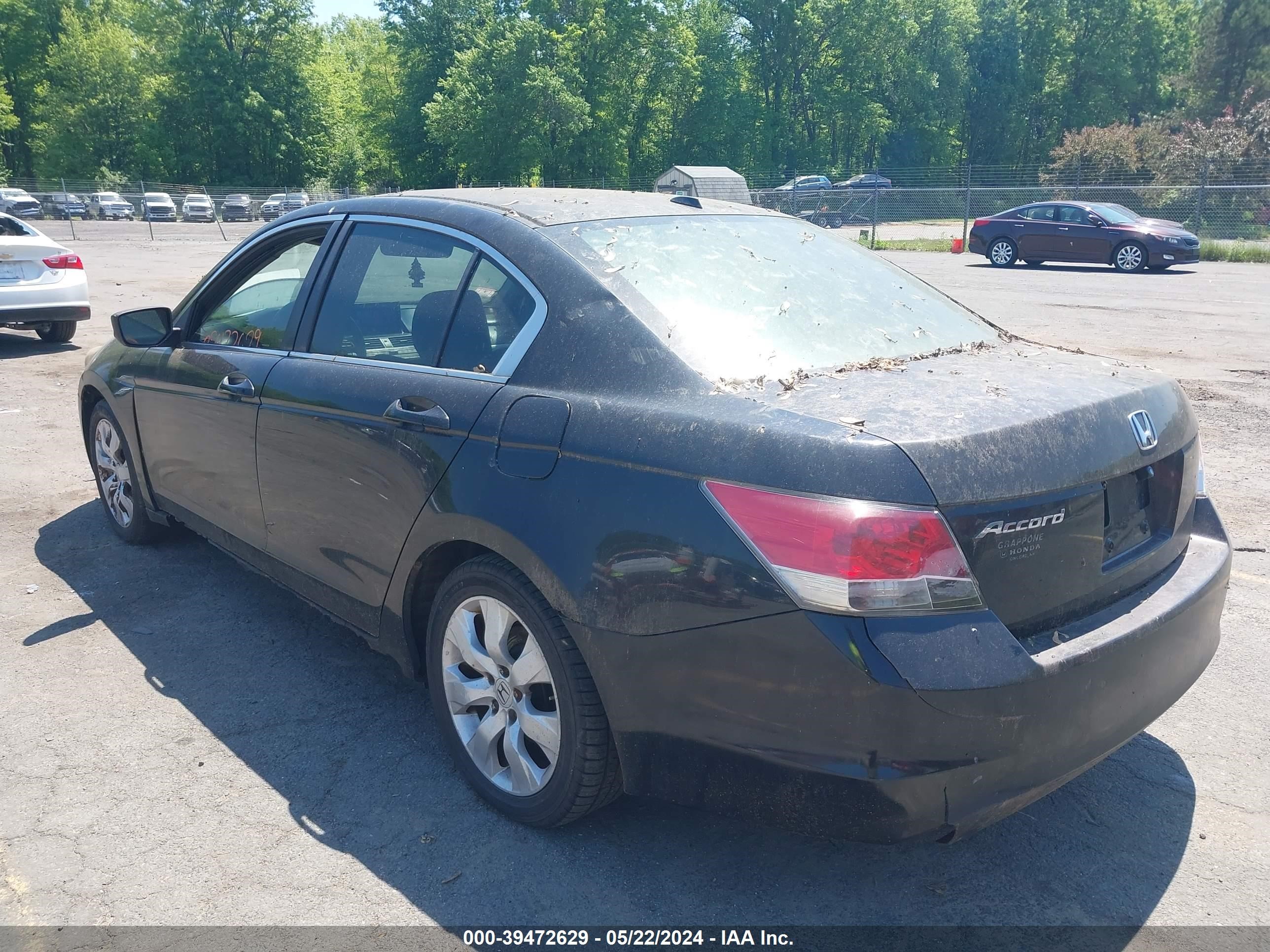 Photo 2 VIN: JHMCP26878C004766 - HONDA ACCORD 