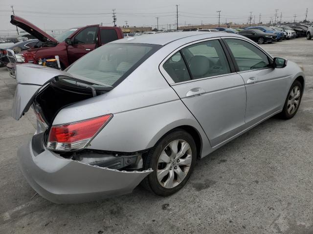 Photo 2 VIN: JHMCP26878C032969 - HONDA ACCORD 