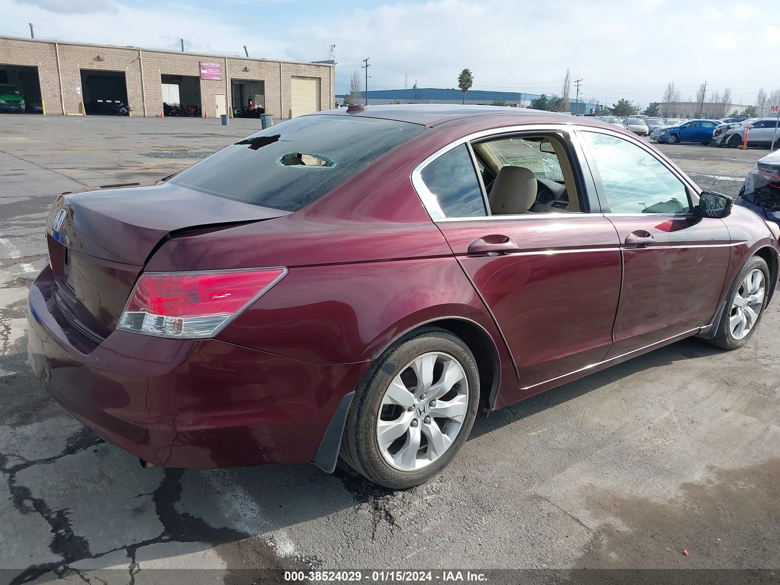 Photo 3 VIN: JHMCP26899C003507 - HONDA ACCORD 