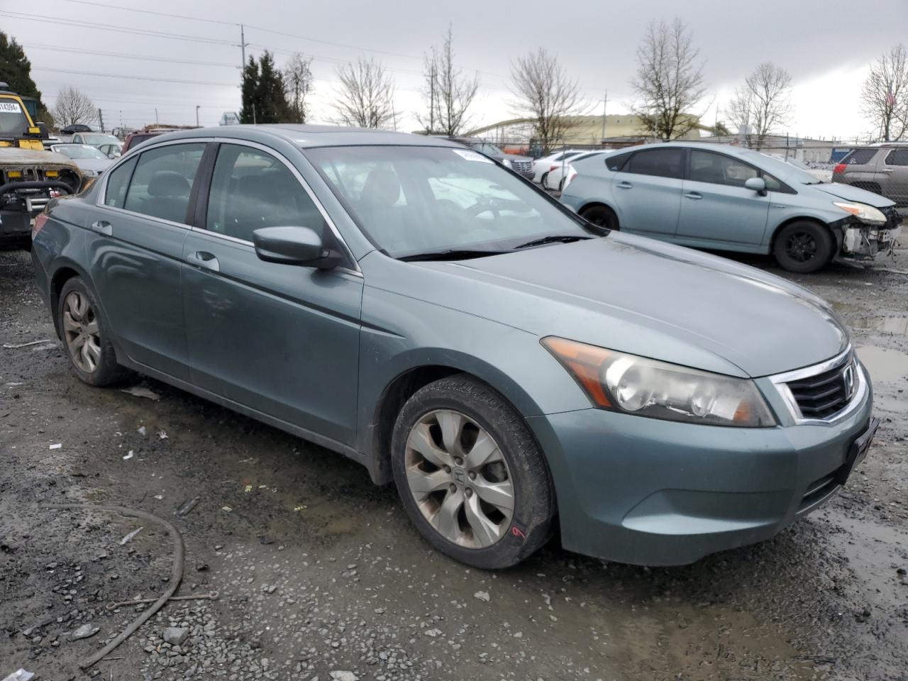 Photo 3 VIN: JHMCP268X8C056764 - HONDA ACCORD 