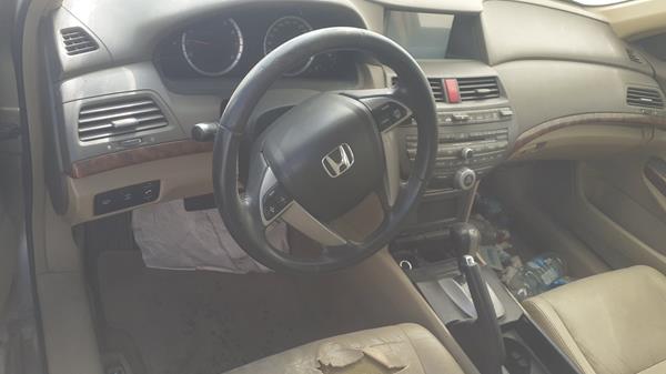 Photo 16 VIN: JHMCP367X9C400303 - HONDA ACCORD 