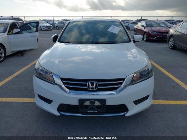 Photo 5 VIN: JHMCR2F37DC000435 - HONDA ACCORD 