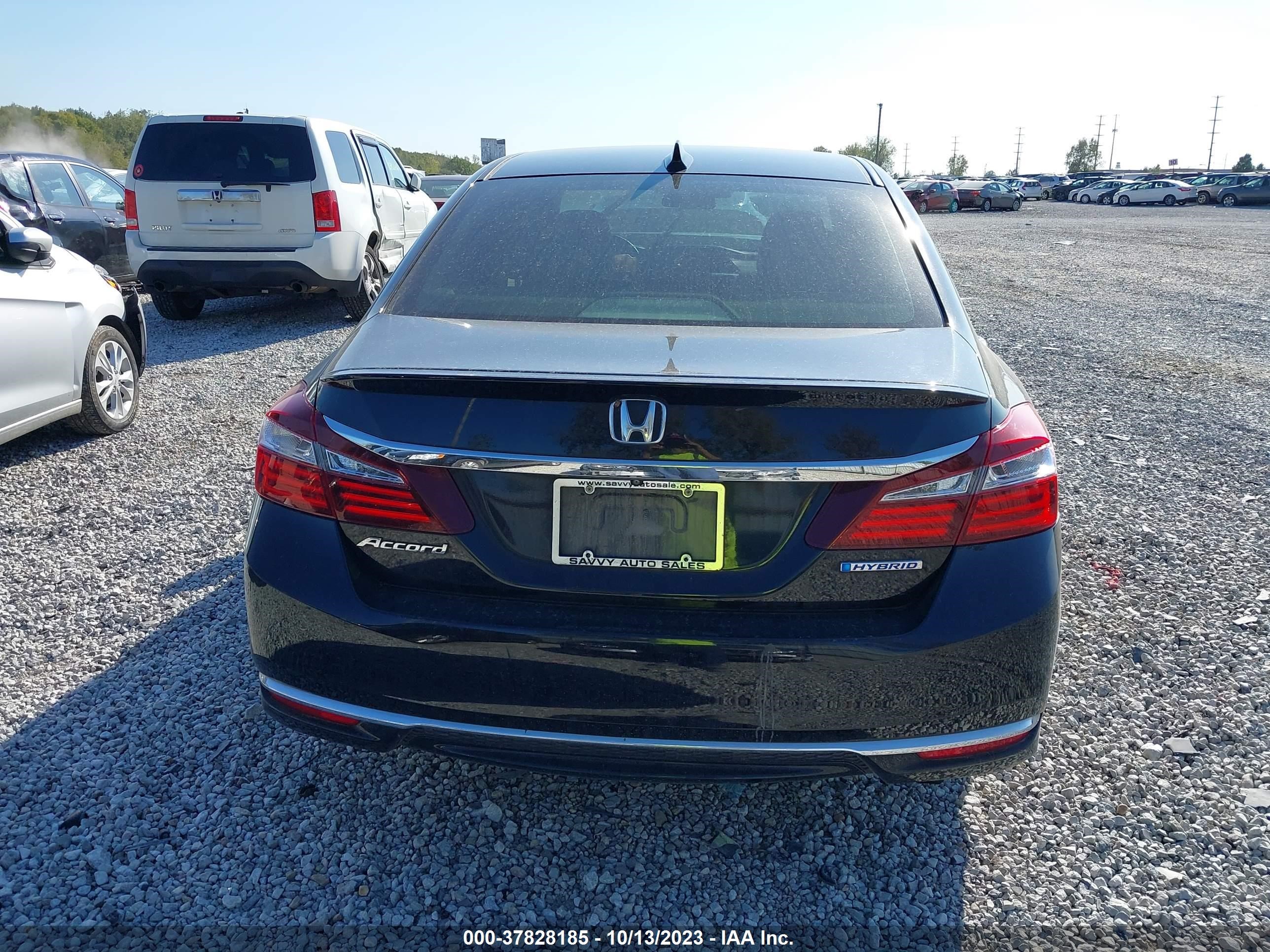 Photo 15 VIN: JHMCR6F31HC010231 - HONDA ACCORD 